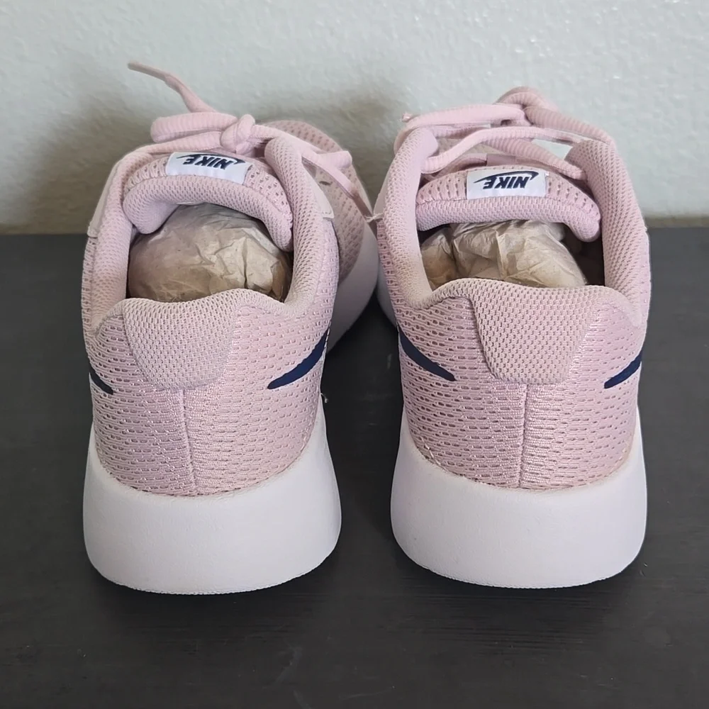 Nike | NIB Kids Barely Rose & Navy Tanjun Sneakers Size 6.5 - Picture 4 of 9